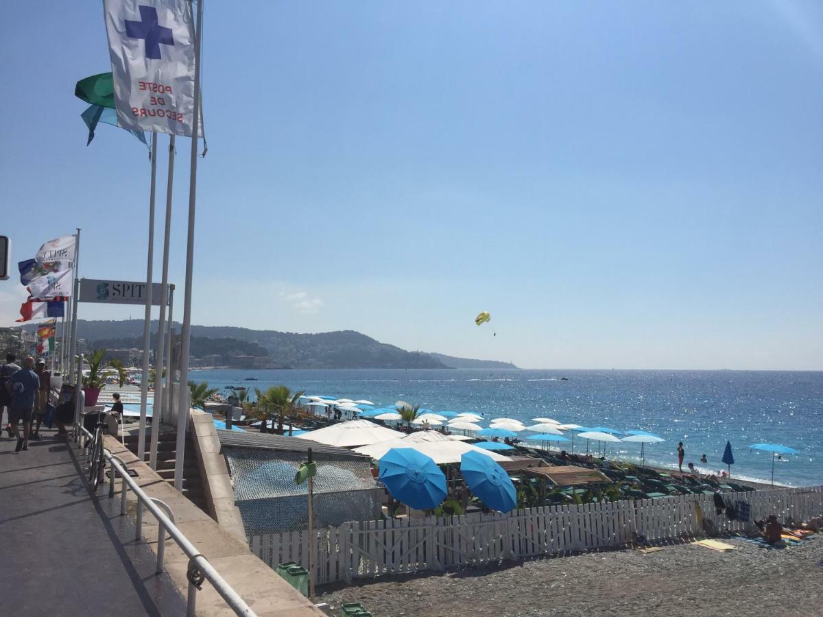 Beachfront Apartment Promenade Des Anglais Ніцца Екстер'єр фото