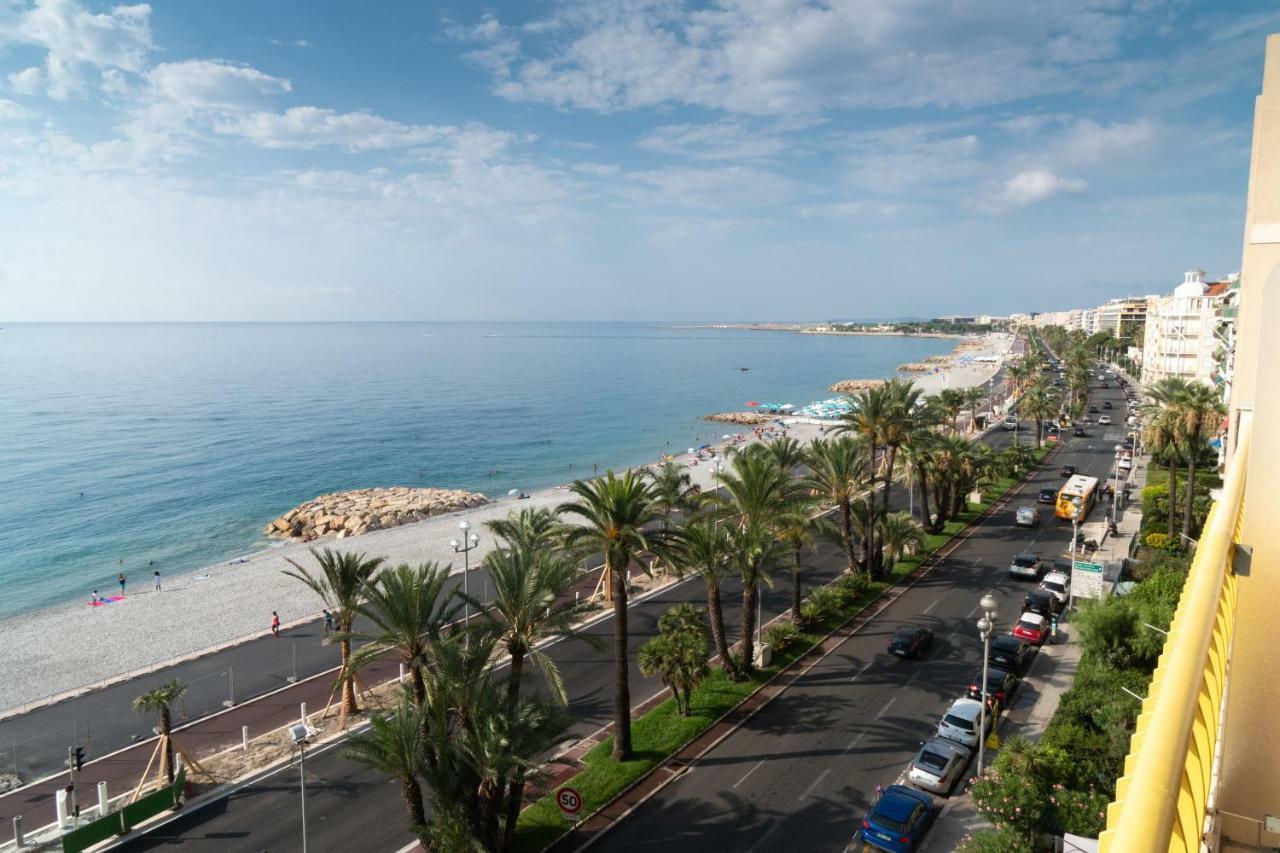 Beachfront Apartment Promenade Des Anglais Ніцца Екстер'єр фото
